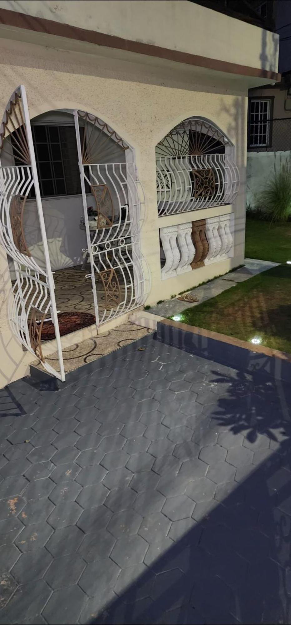 شقة 11Onessex2 In The Heart Of Kingston Jamaica المظهر الخارجي الصورة